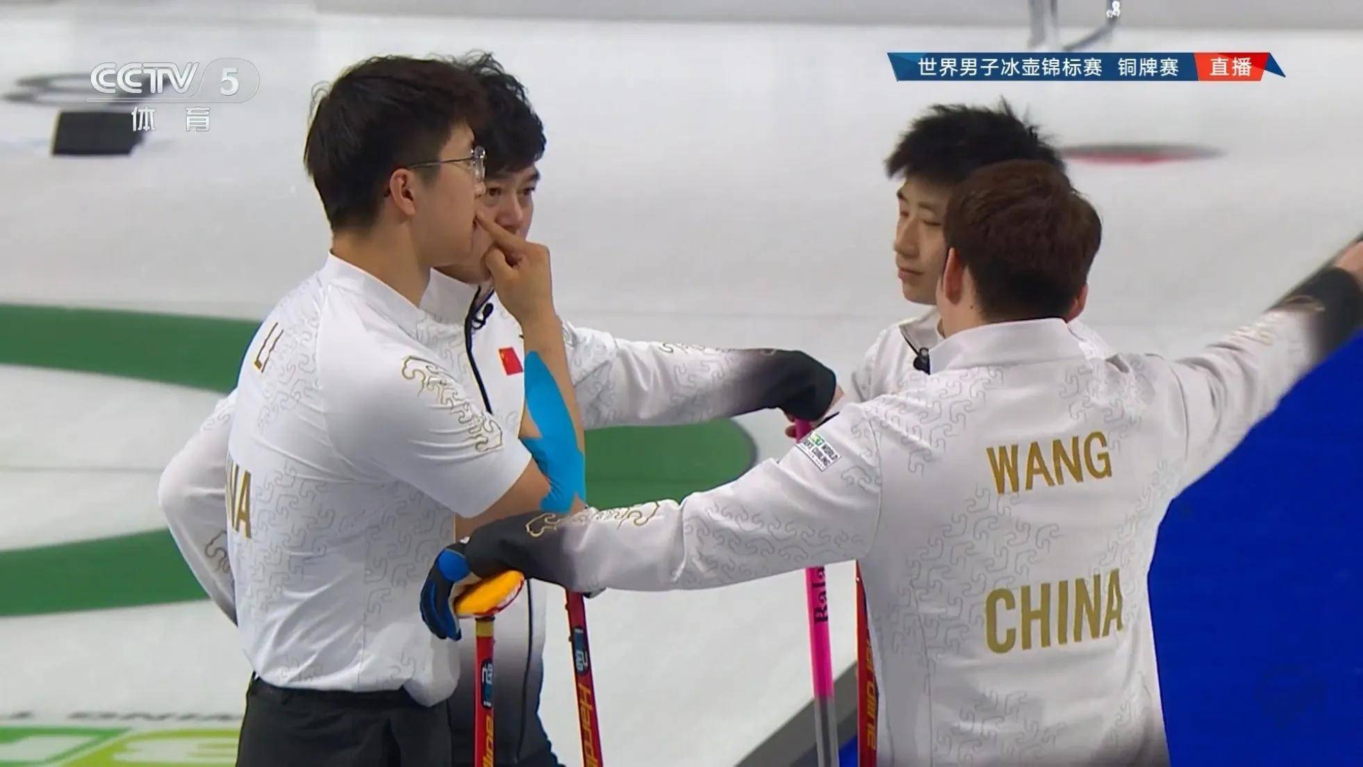 开云体育手机版-穆古鲁扎新星比赛规则变更表现突出，加拿大队前途光明！上演精彩一战-开云体育手机版